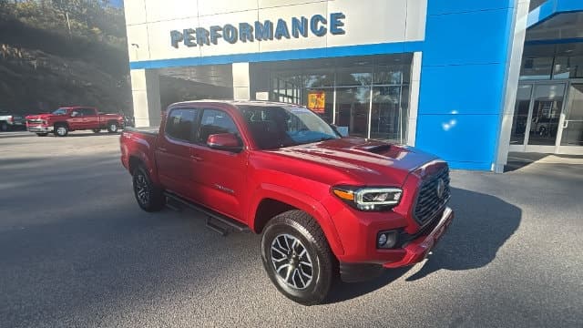 2022 Toyota Tacoma 4WD TRD Sport — photo 1 of 20