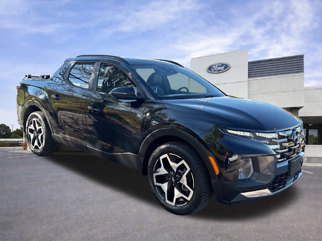 2022 Hyundai Santa Cruz Limited — photo 1 of 36