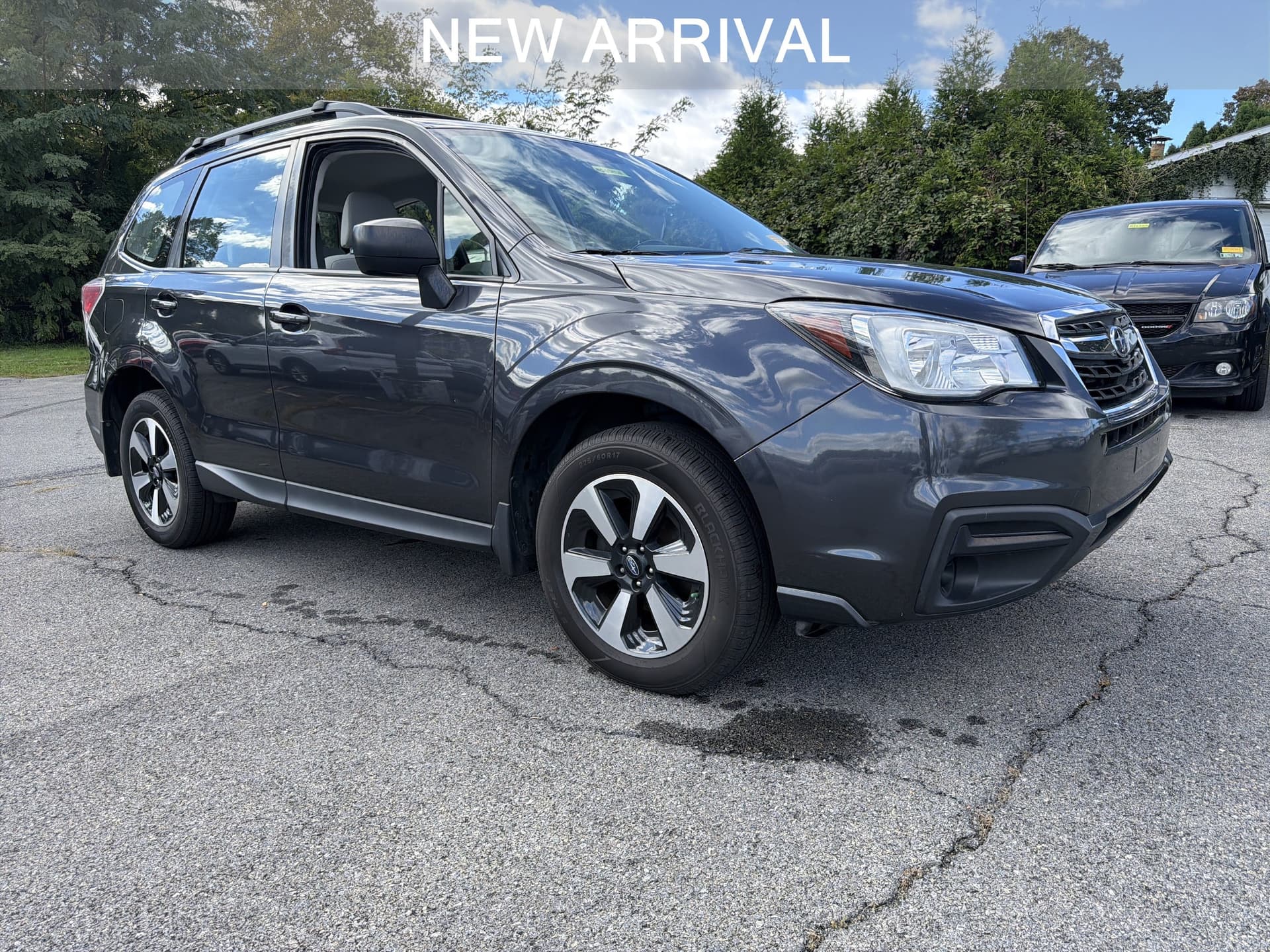 2018 Subaru Forester Base — photo 1 of 9