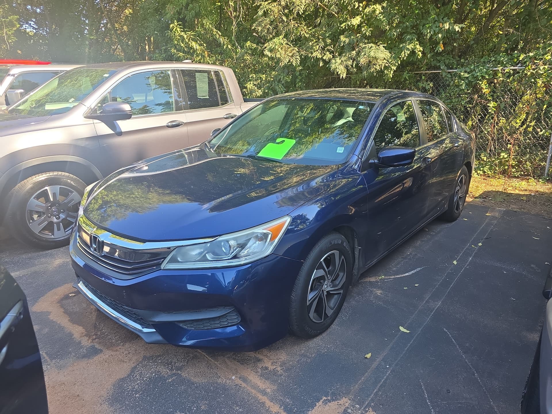 2017 Honda Accord Sedan LX — photo 1 of 3