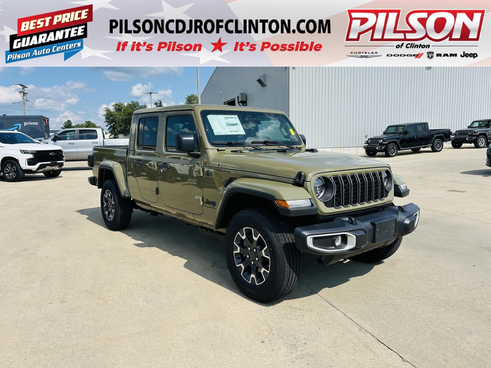 2026 Jeep Gladiator Sahara — photo 1 of 41