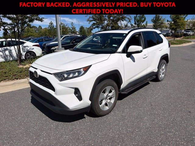 2021 Toyota RAV4 XLE — photo 1 of 26