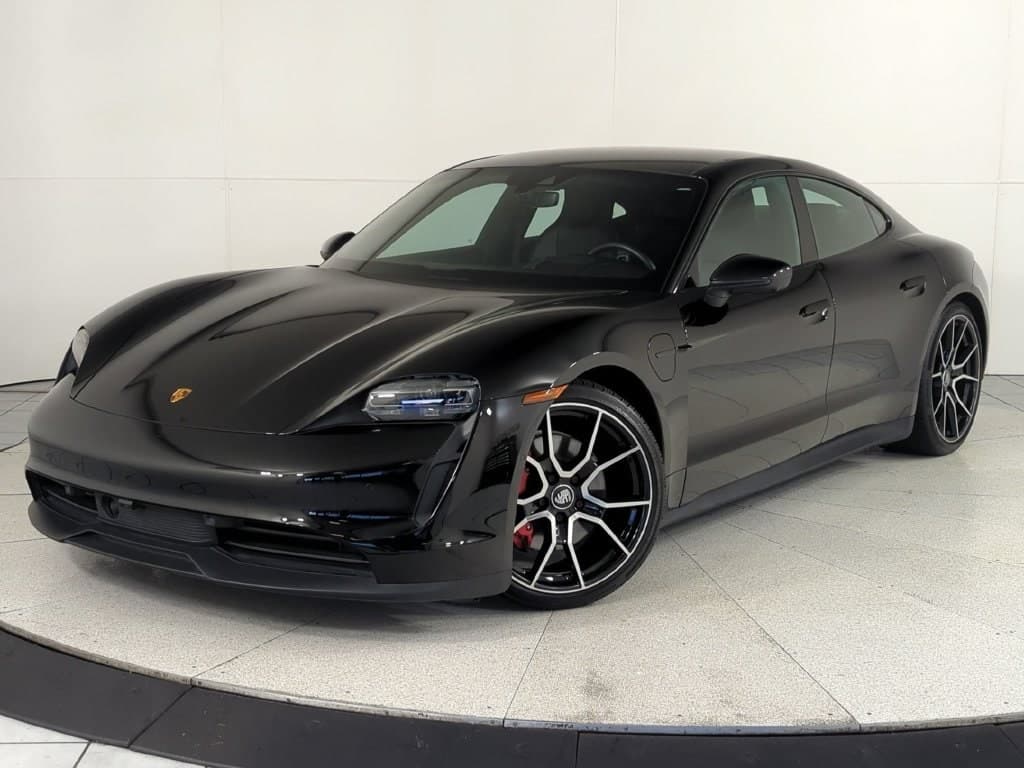 2022 Porsche Taycan 4S — photo 1 of 25