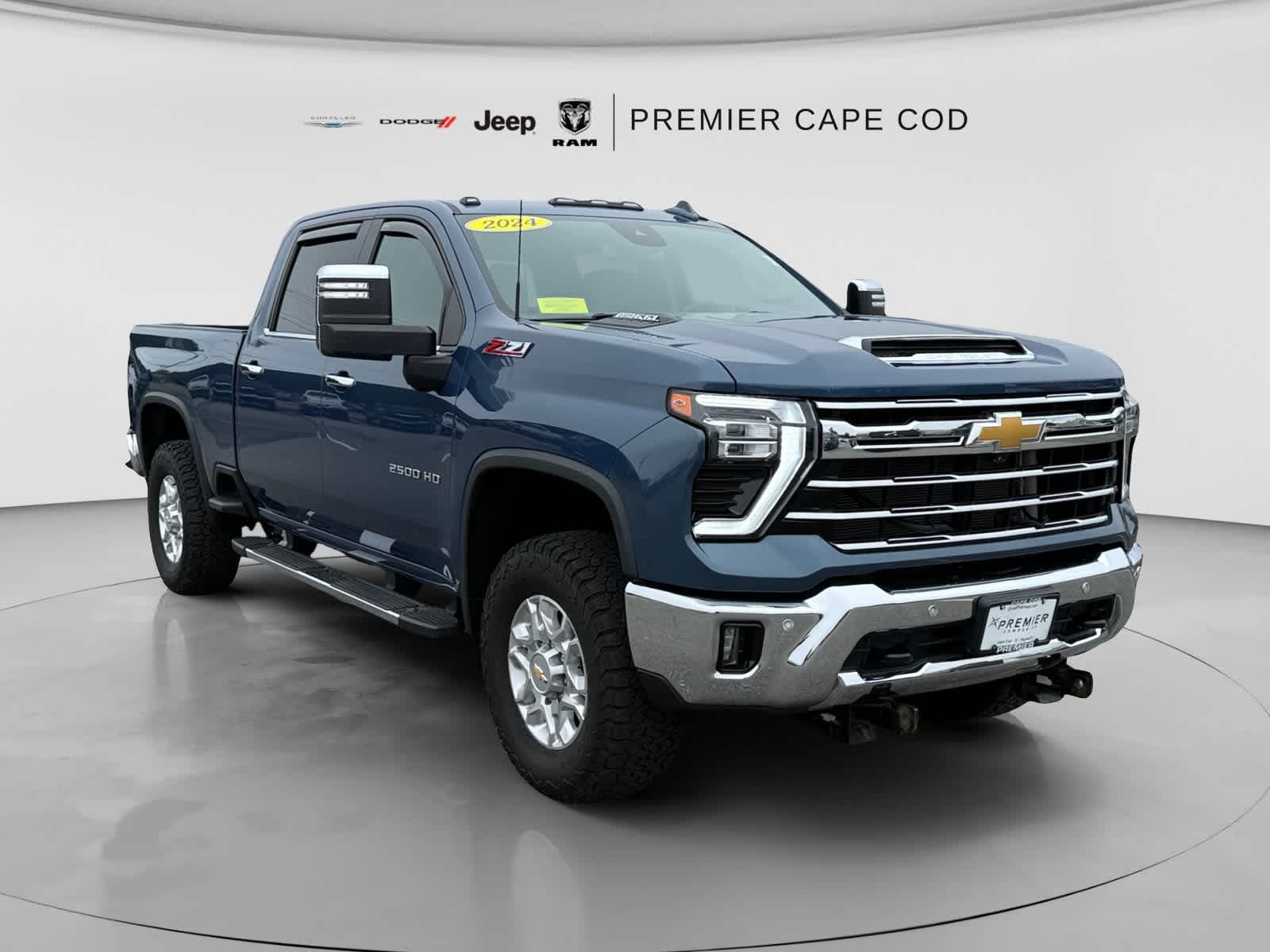 2024 Chevrolet Silverado 2500HD LTZ — photo 1 of 33