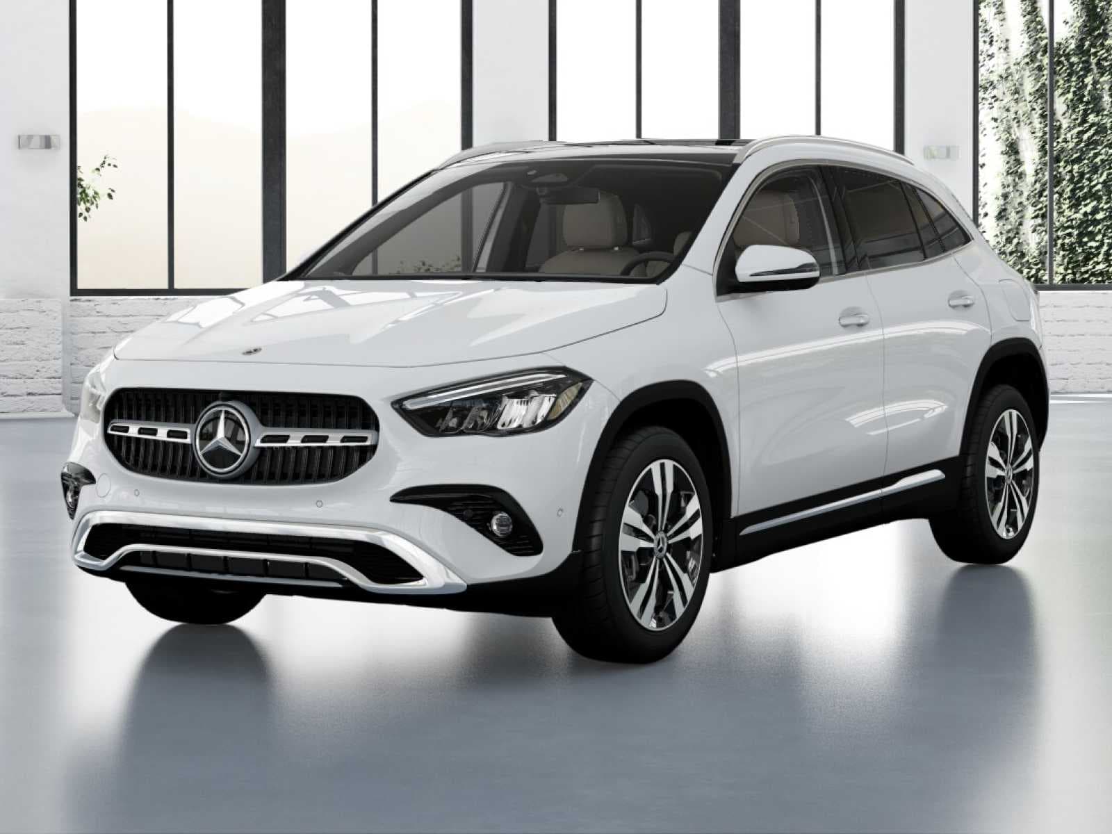 2026 Mercedes-Benz GLA Base — photo 1 of 41