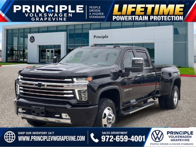 2022 Chevrolet Silverado 3500HD High Country — photo 1 of 27