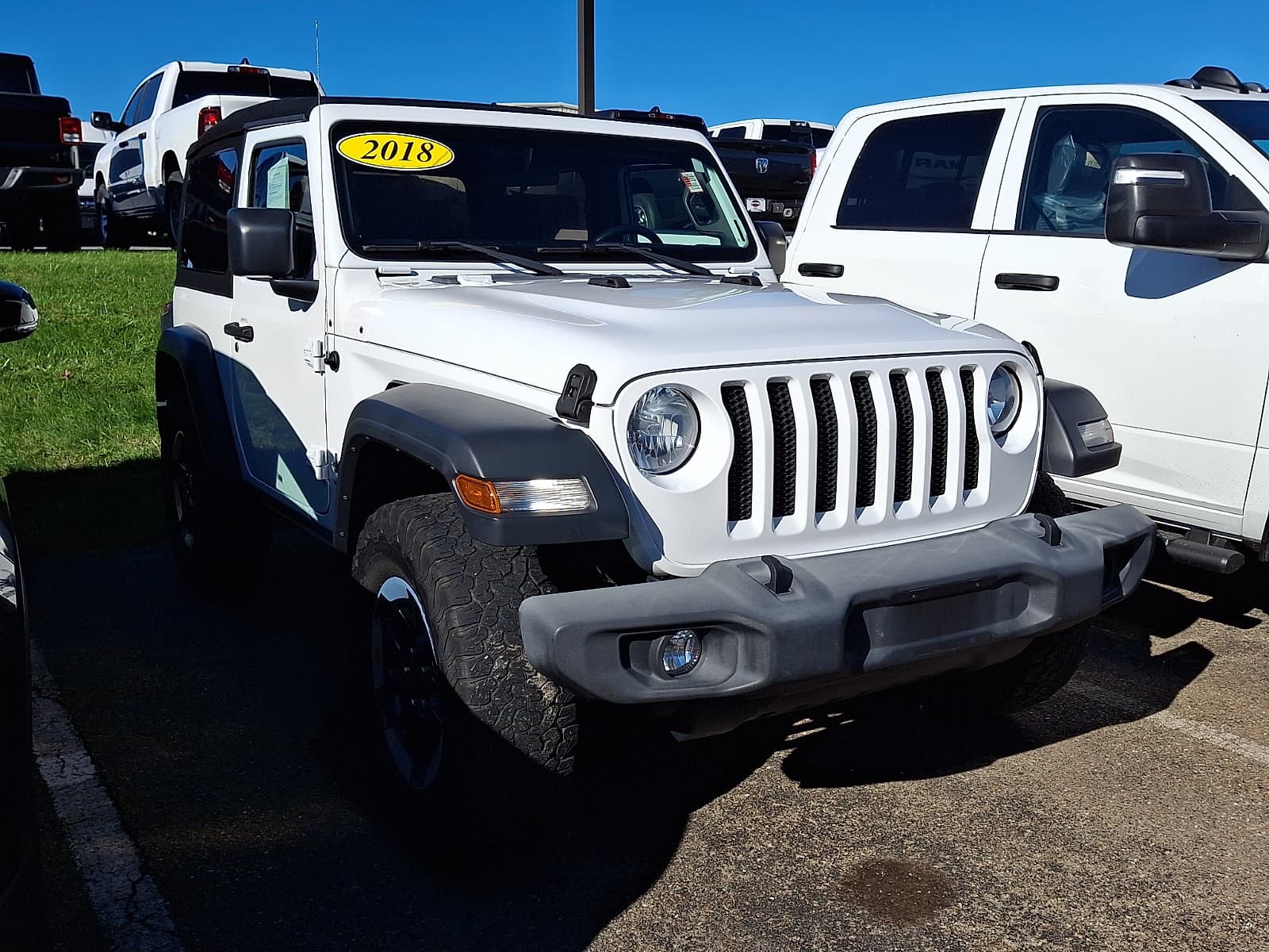 2018 Jeep Wrangler Sport S — photo 1 of 4