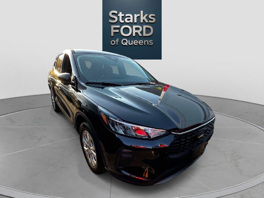 2023 Ford Escape Active — photo 1 of 30