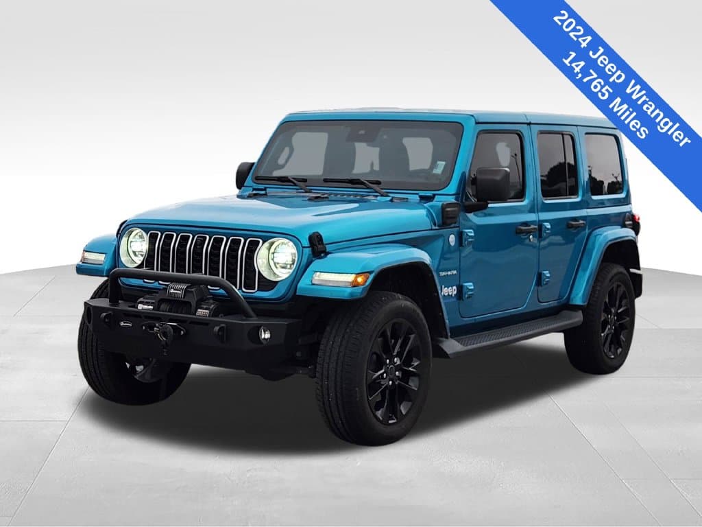 2024 Jeep Wrangler Base — photo 1 of 9
