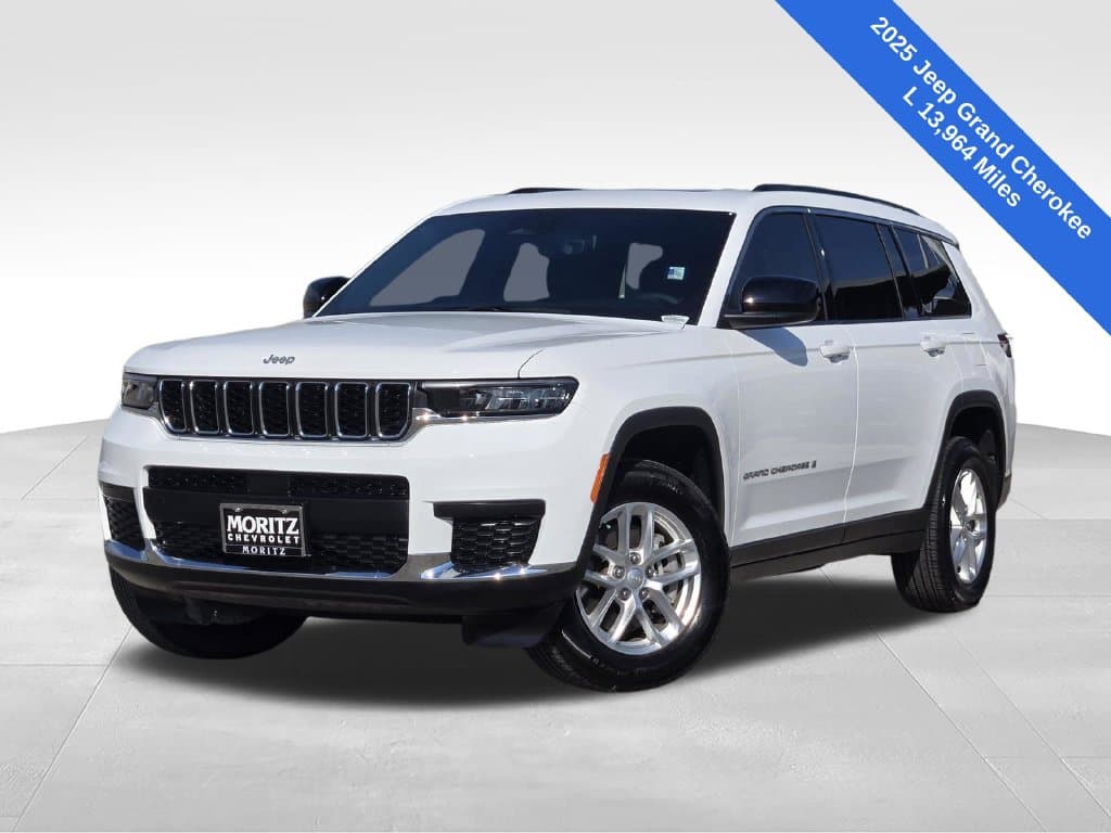 2025 Jeep Grand Cherokee L Laredo — photo 1 of 34