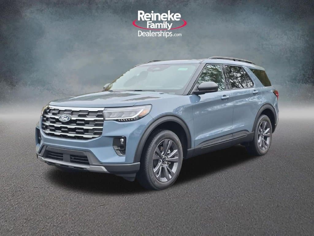 2027 Ford Explorer Base — photo 1 of 33