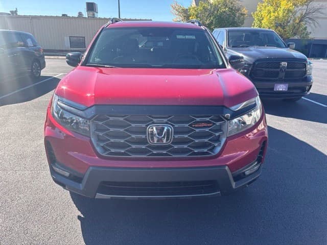 2023 Honda Passport TrailSport — photo 1 of 15