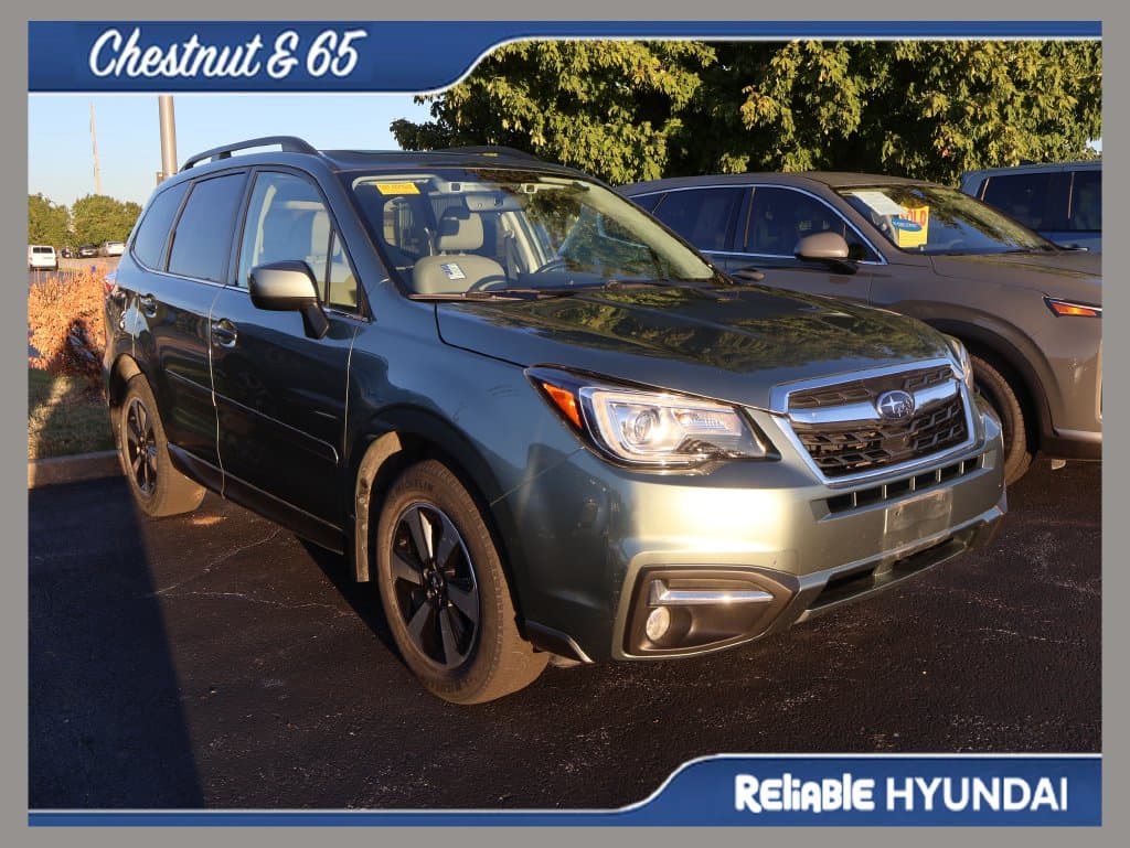 2017 Subaru Forester Base — photo 1 of 25