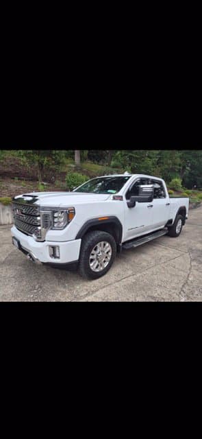 2020 GMC Sierra 2500HD Denali — photo 1 of 4