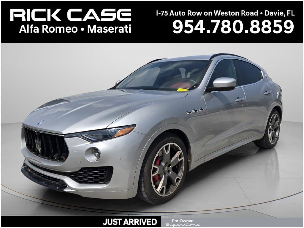 2017 Maserati Levante S — photo 1 of 11