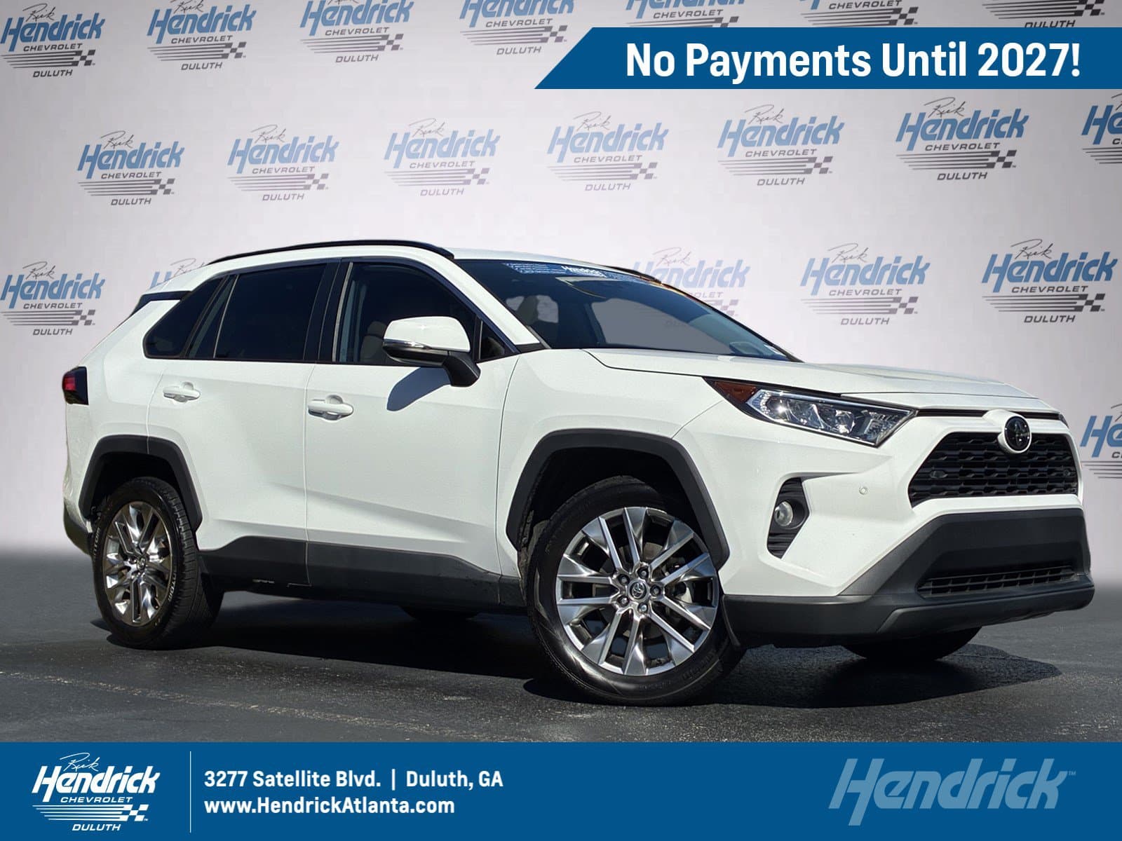 2020 Toyota RAV4 XLE Premium — photo 1 of 37