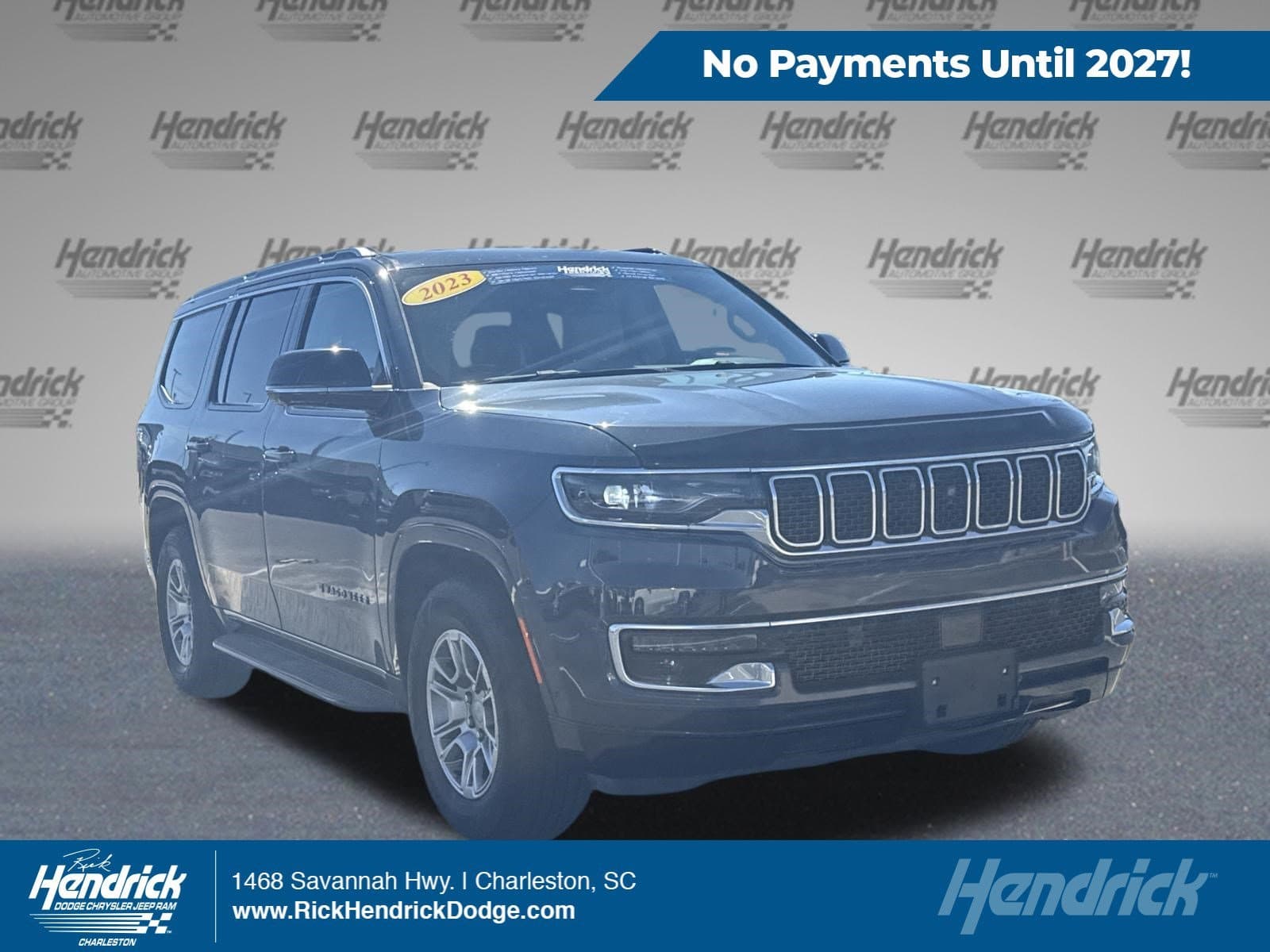 2023 Jeep Wagoneer Base — photo 1 of 36