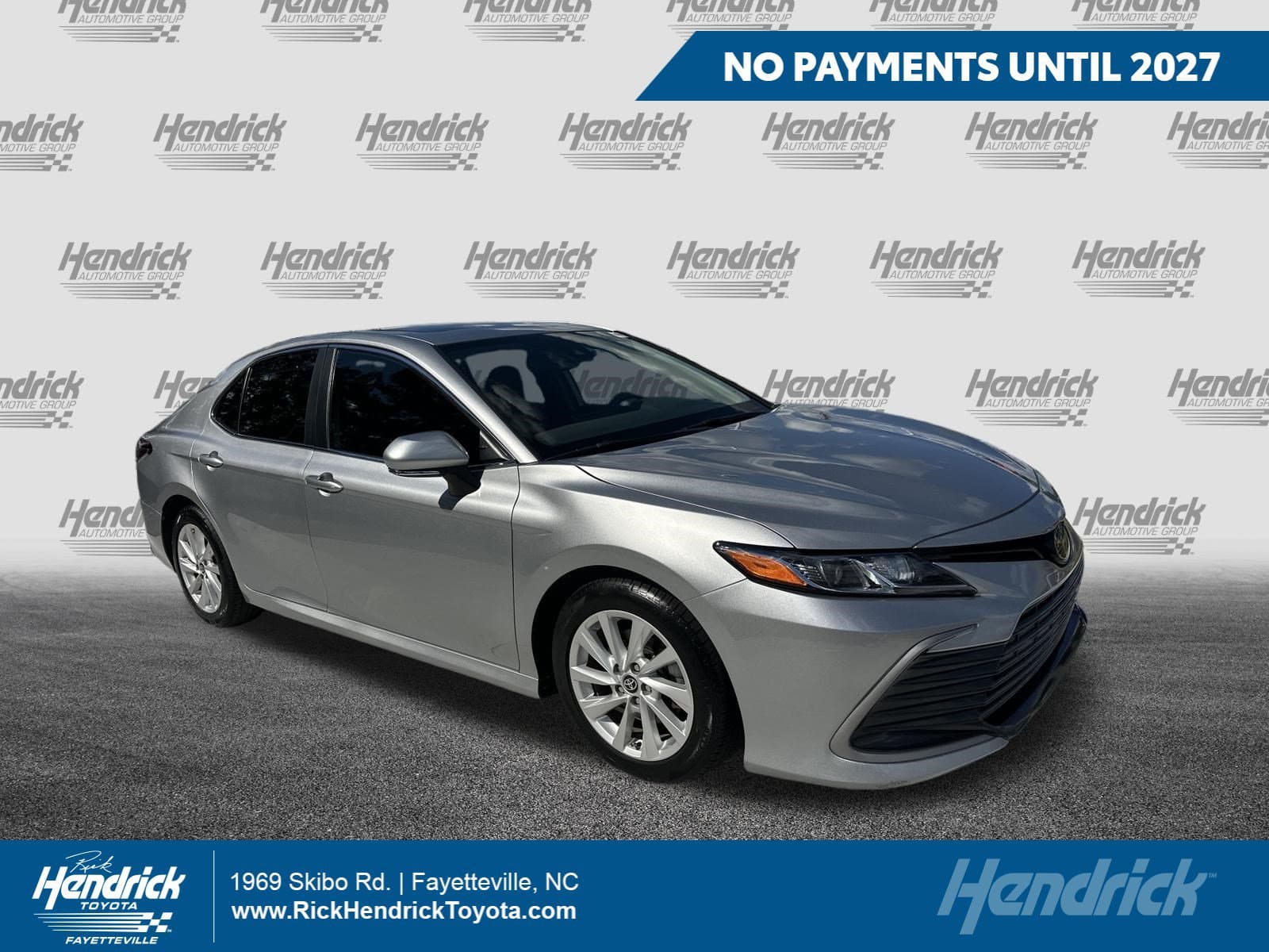 2023 Toyota Camry LE — photo 1 of 46