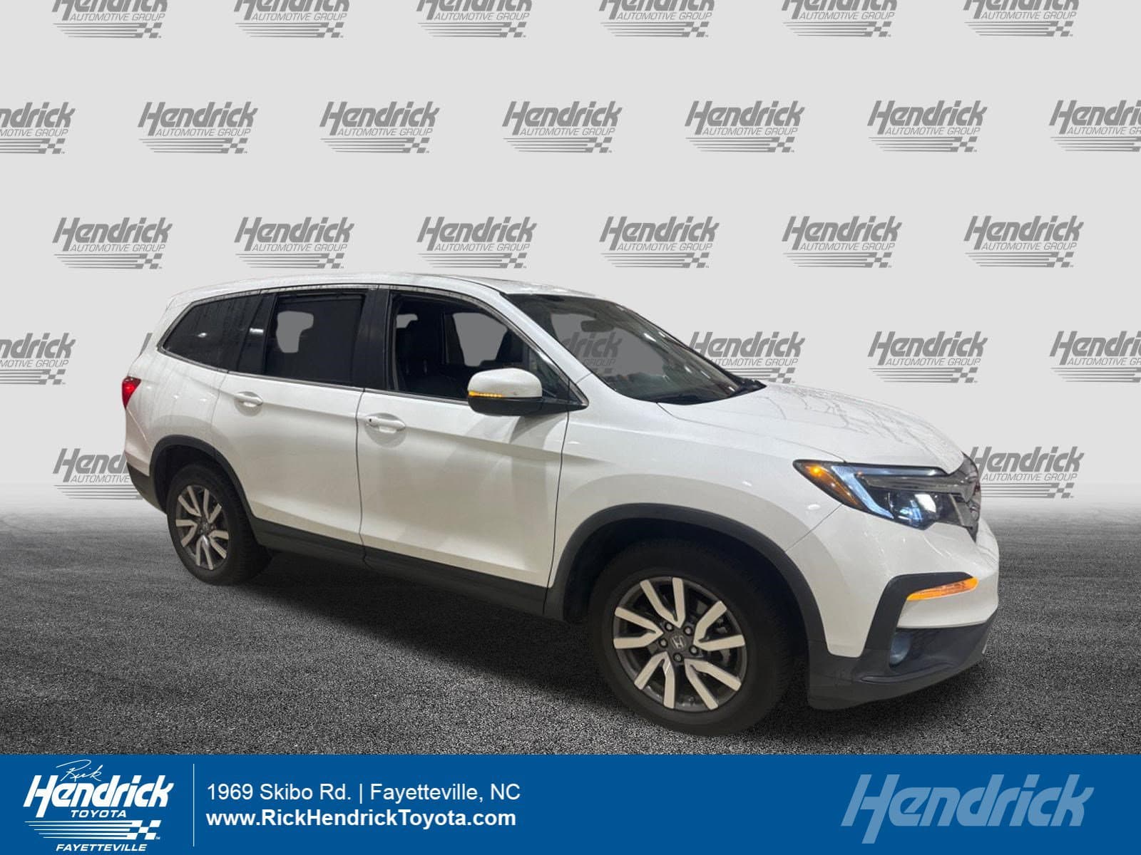2020 Honda Pilot EX-L — photo 1 of 11