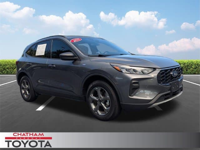 2025 Ford Escape ST-Line — photo 1 of 25