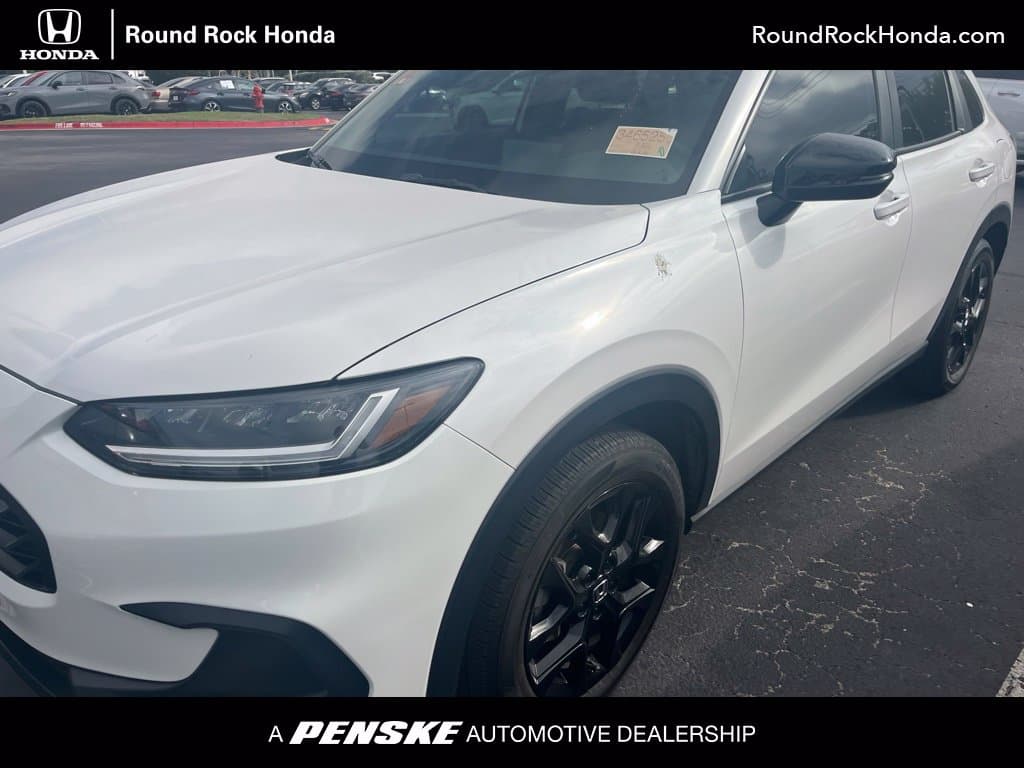 2025 Honda HR-V Sport — photo 1 of 3