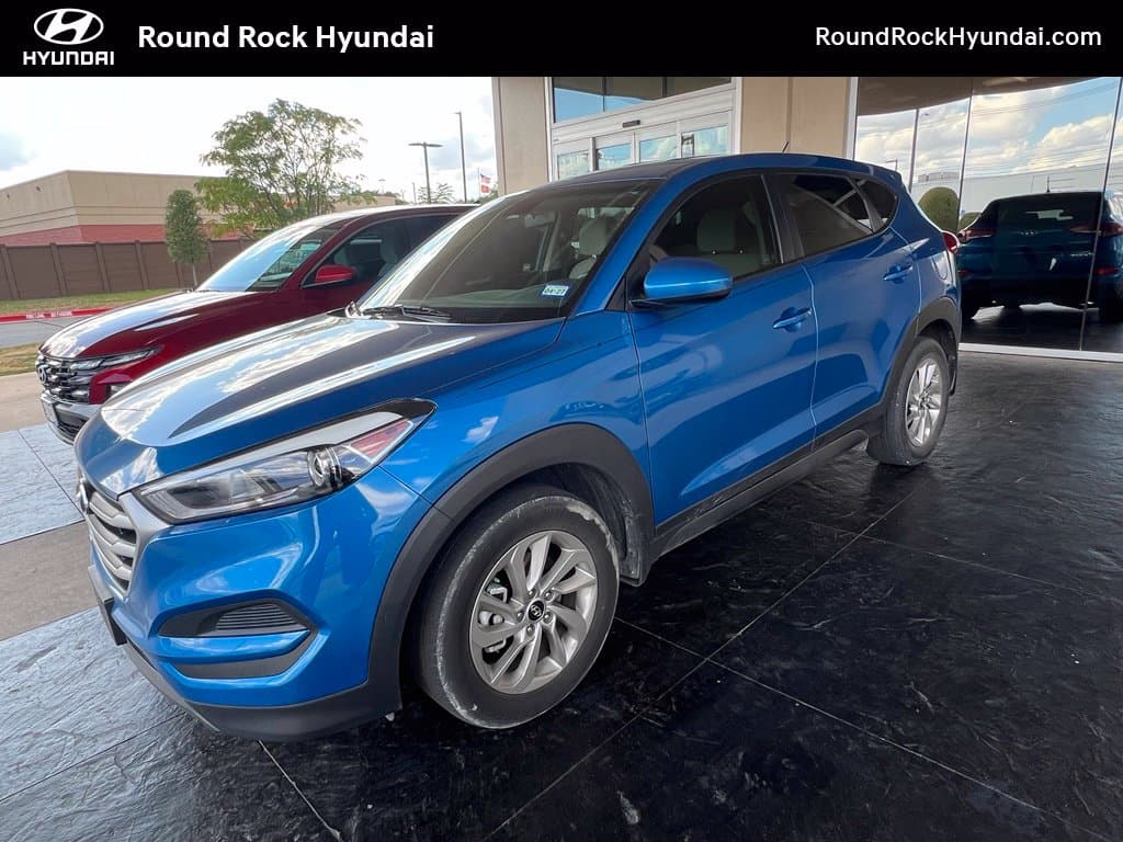 2018 Hyundai Tucson SE — photo 1 of 12