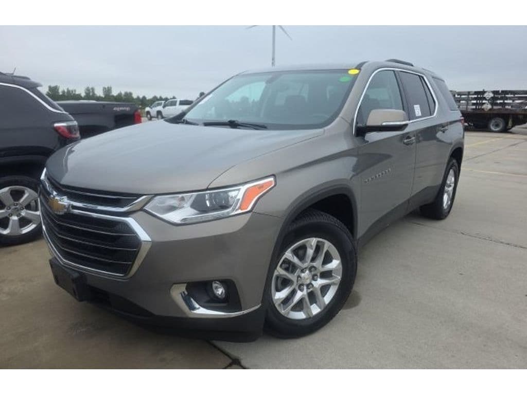 2018 Chevrolet Traverse LT Cloth — photo 1 of 10
