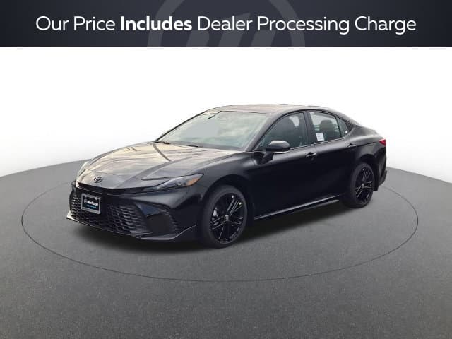 2026 Toyota Camry SE — photo 1 of 32