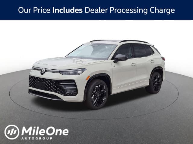 2026 Volkswagen Tiguan SE R-Line Black — photo 1 of 10