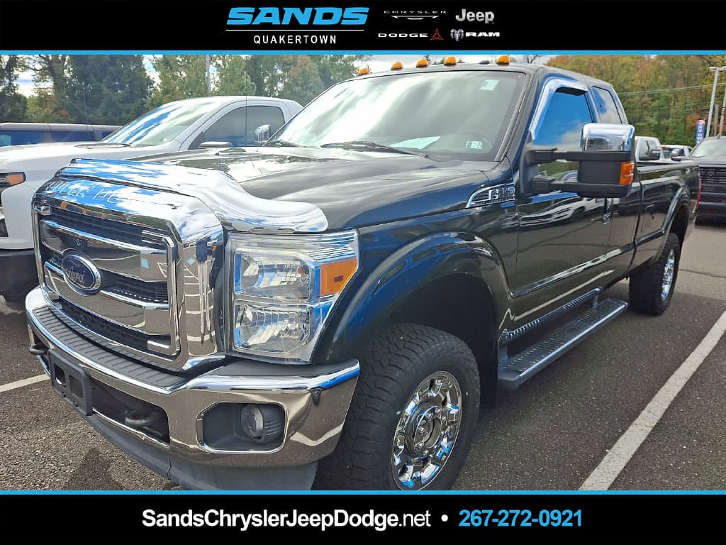 2015 Ford Super Duty F-250 SRW Lariat — photo 1 of 12