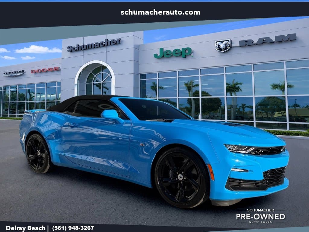 2023 Chevrolet Camaro Base — photo 1 of 31