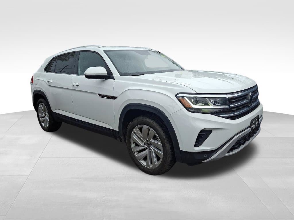 2023 Volkswagen Atlas Cross Sport 3.6L V6 SE w/Technology — photo 1 of 35