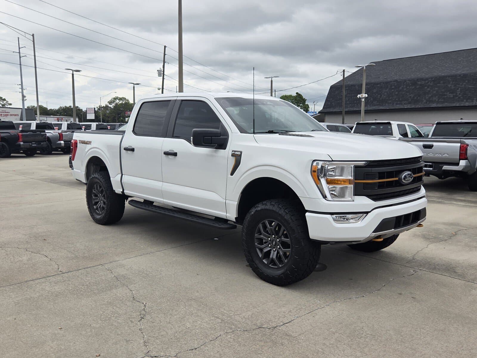 2022 Ford F-150 Base — photo 1 of 25