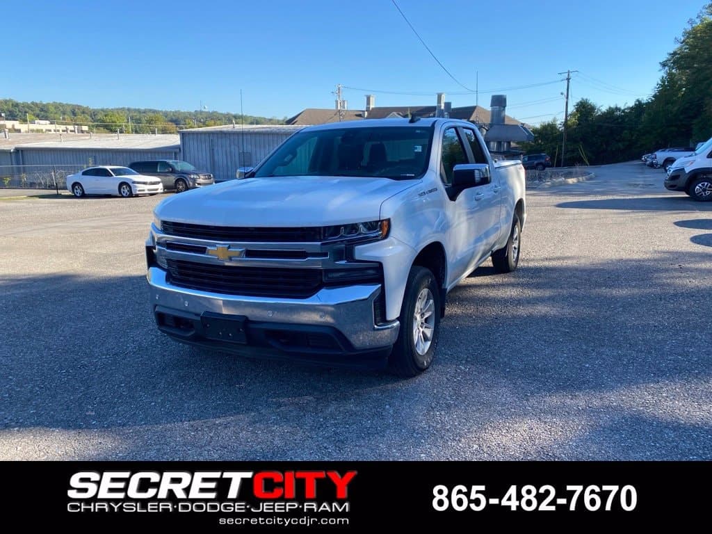 2020 Chevrolet Silverado 1500 LT — photo 1 of 20
