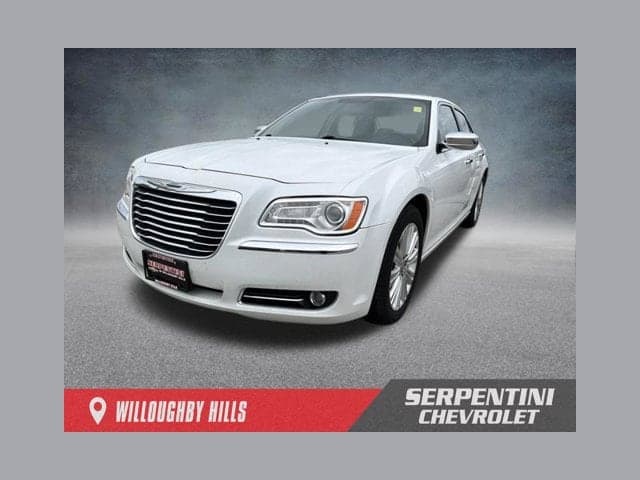 2012 Chrysler 300 Limited — photo 1 of 21
