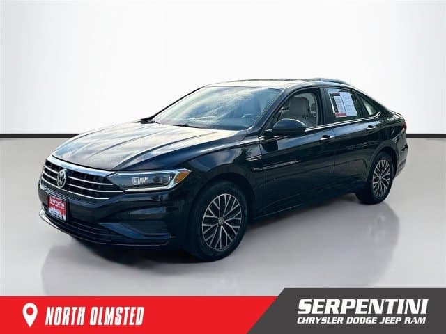 2019 Volkswagen Jetta Base — photo 1 of 33