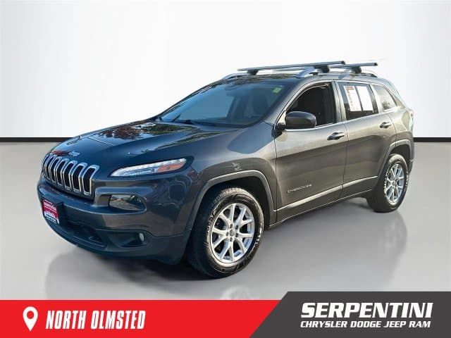 2015 Jeep Cherokee Latitude — photo 1 of 32