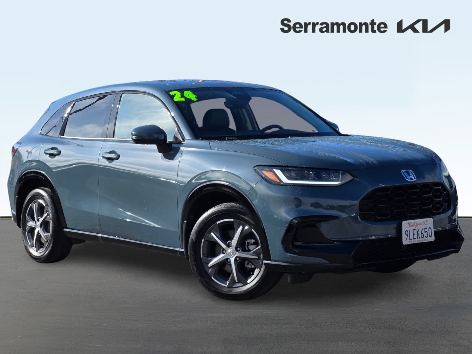 2024 Honda HR-V EX-L — photo 1 of 27
