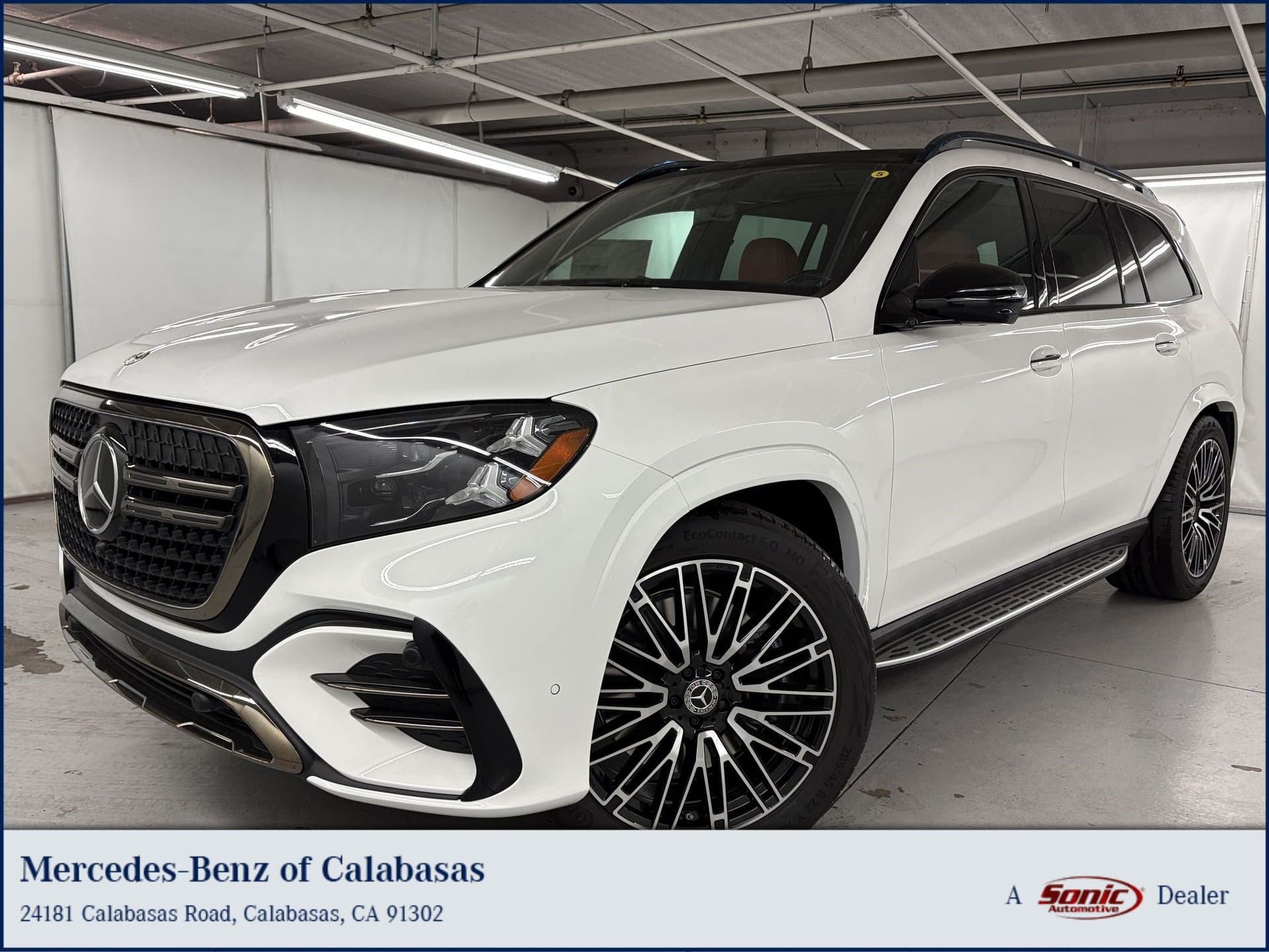 2027 Mercedes-Benz GLS Base — photo 1 of 32