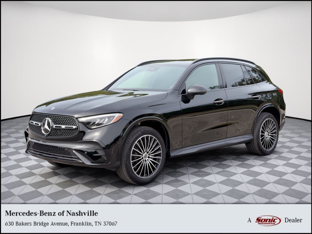 2027 Mercedes-Benz GLC Base — photo 1 of 35
