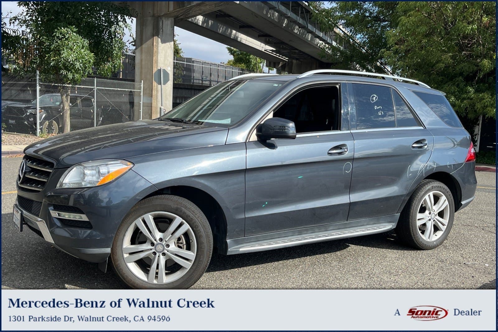 2014 Mercedes-Benz M-Class Base — photo 1 of 25