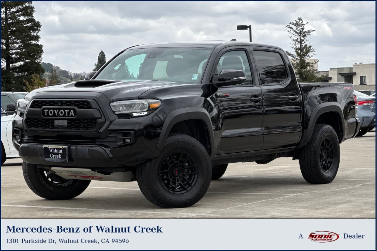 2020 Toyota Tacoma 4WD TRD Pro — photo 1 of 36
