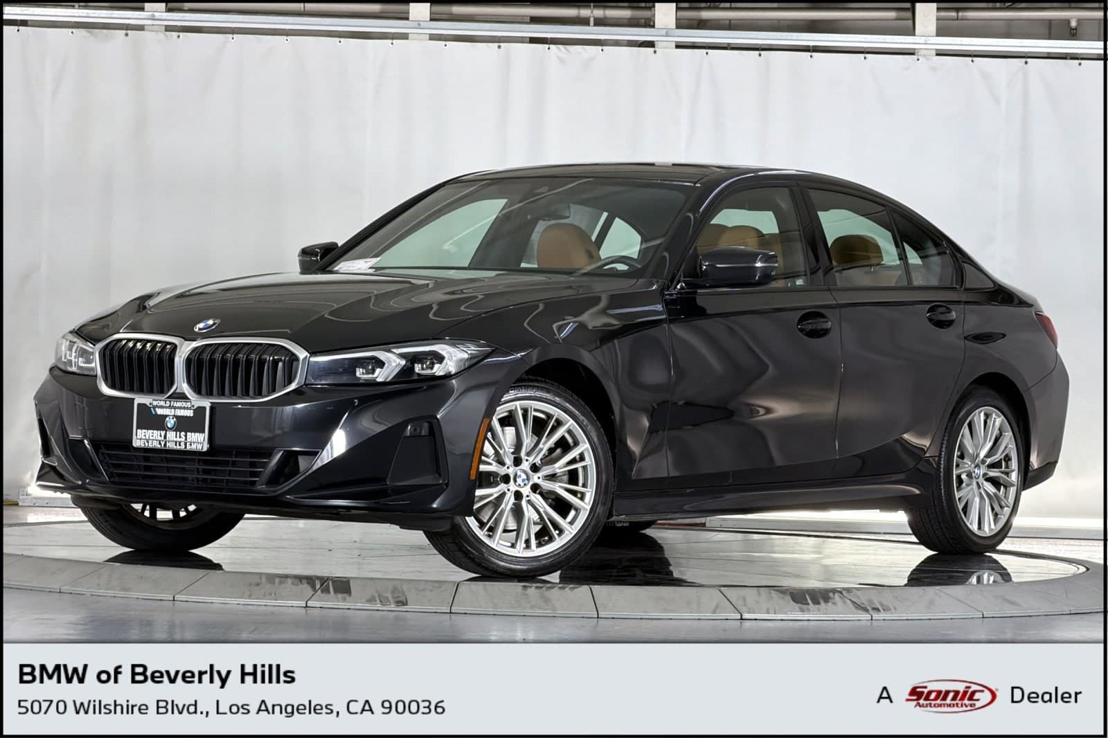 2023 BMW 3 Series 330i — photo 1 of 33