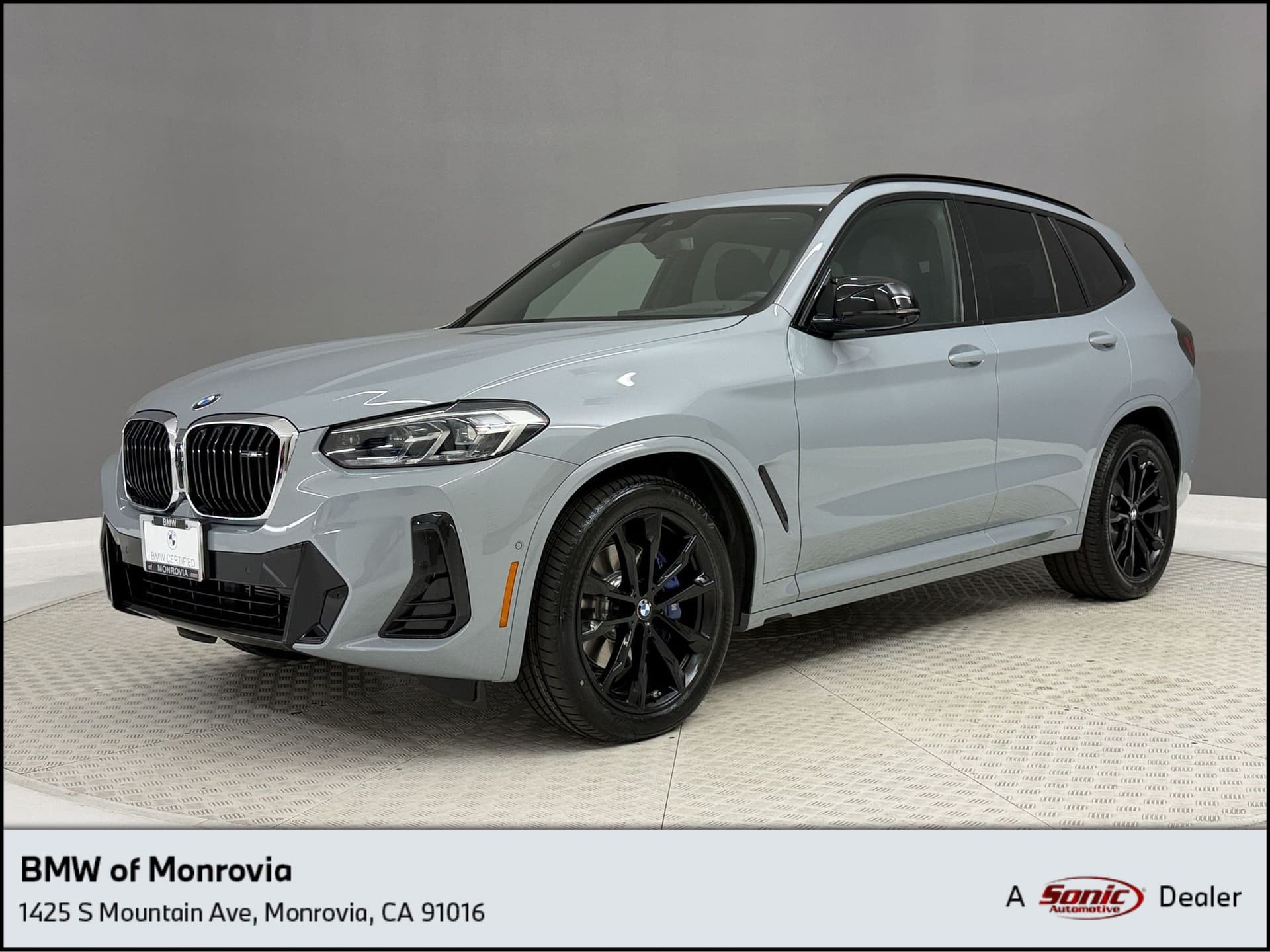 2024 BMW X3 M40i — photo 1 of 34