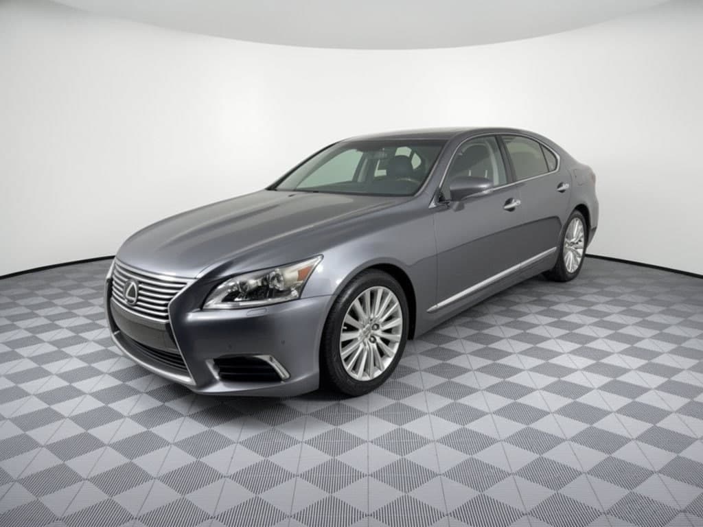 2013 Lexus LS 460 Base — photo 1 of 32