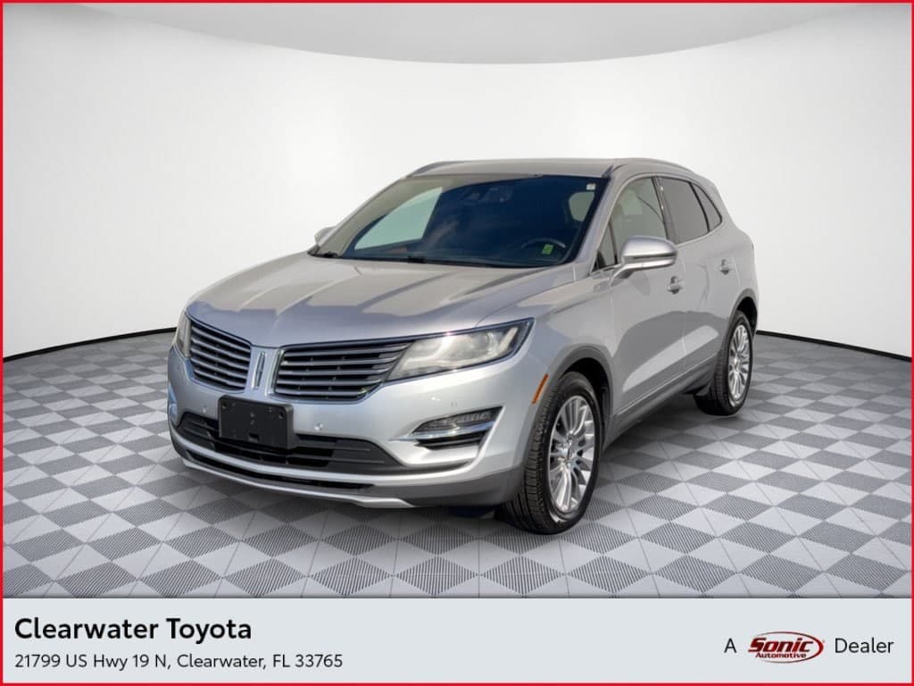 2015 Lincoln MKC Base — photo 1 of 32
