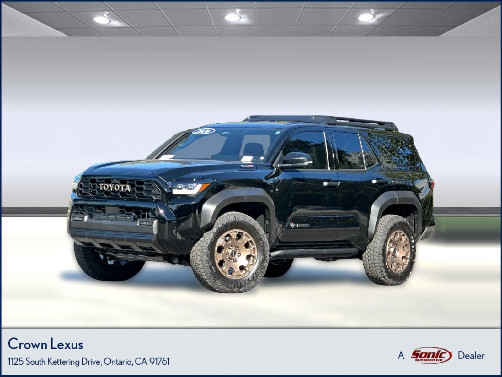 2026 Toyota 4Runner Base — photo 1 of 35
