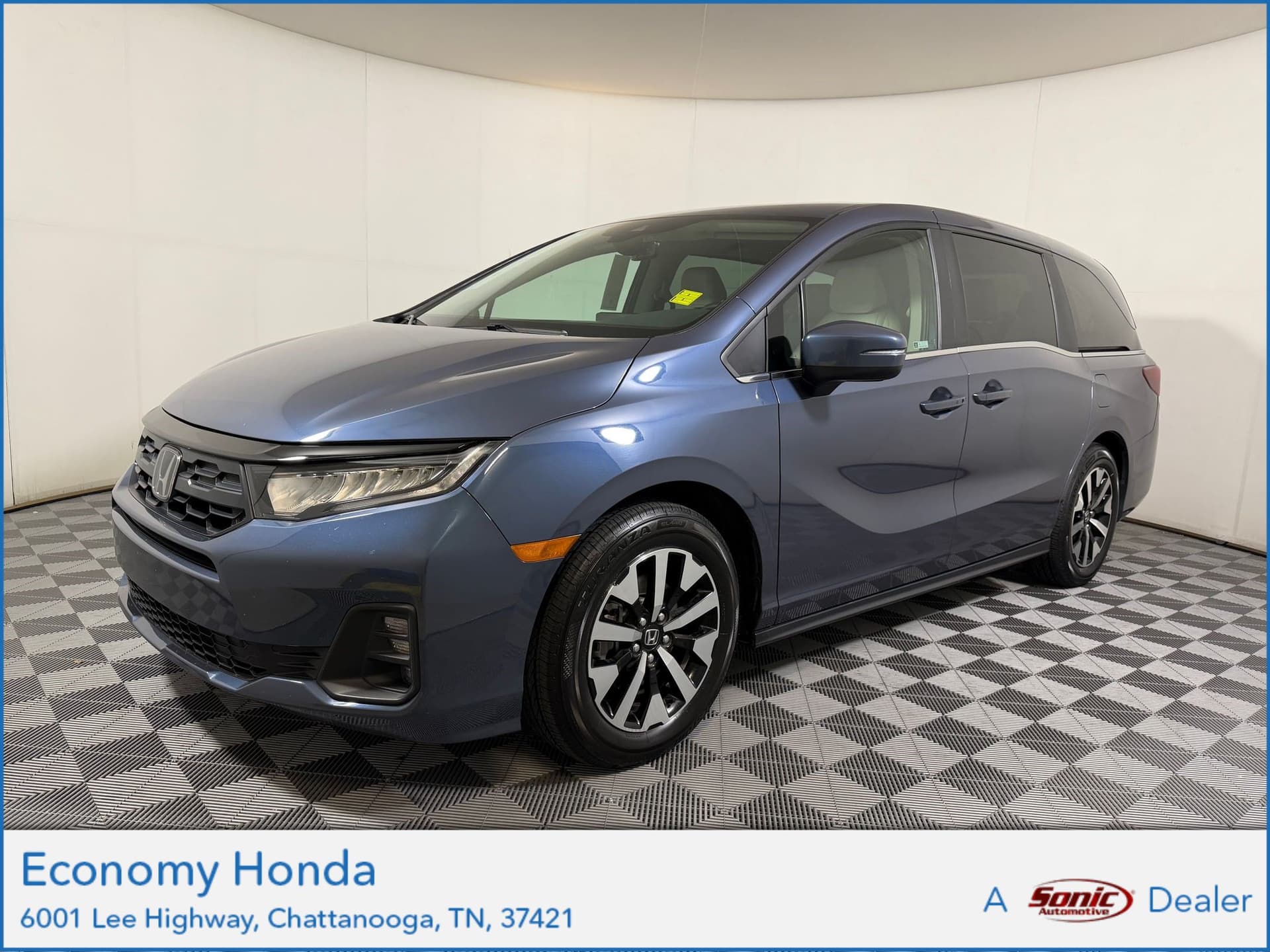 2025 Honda Odyssey EX-L — photo 1 of 26