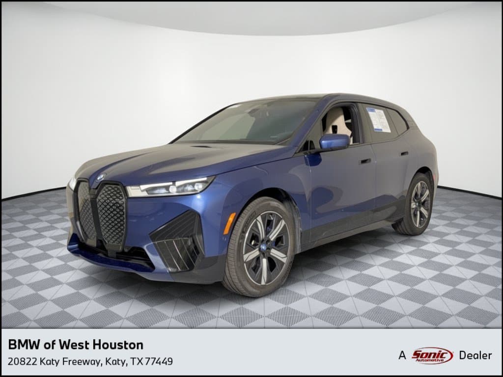 2024 BMW iX xDrive50 — photo 1 of 31