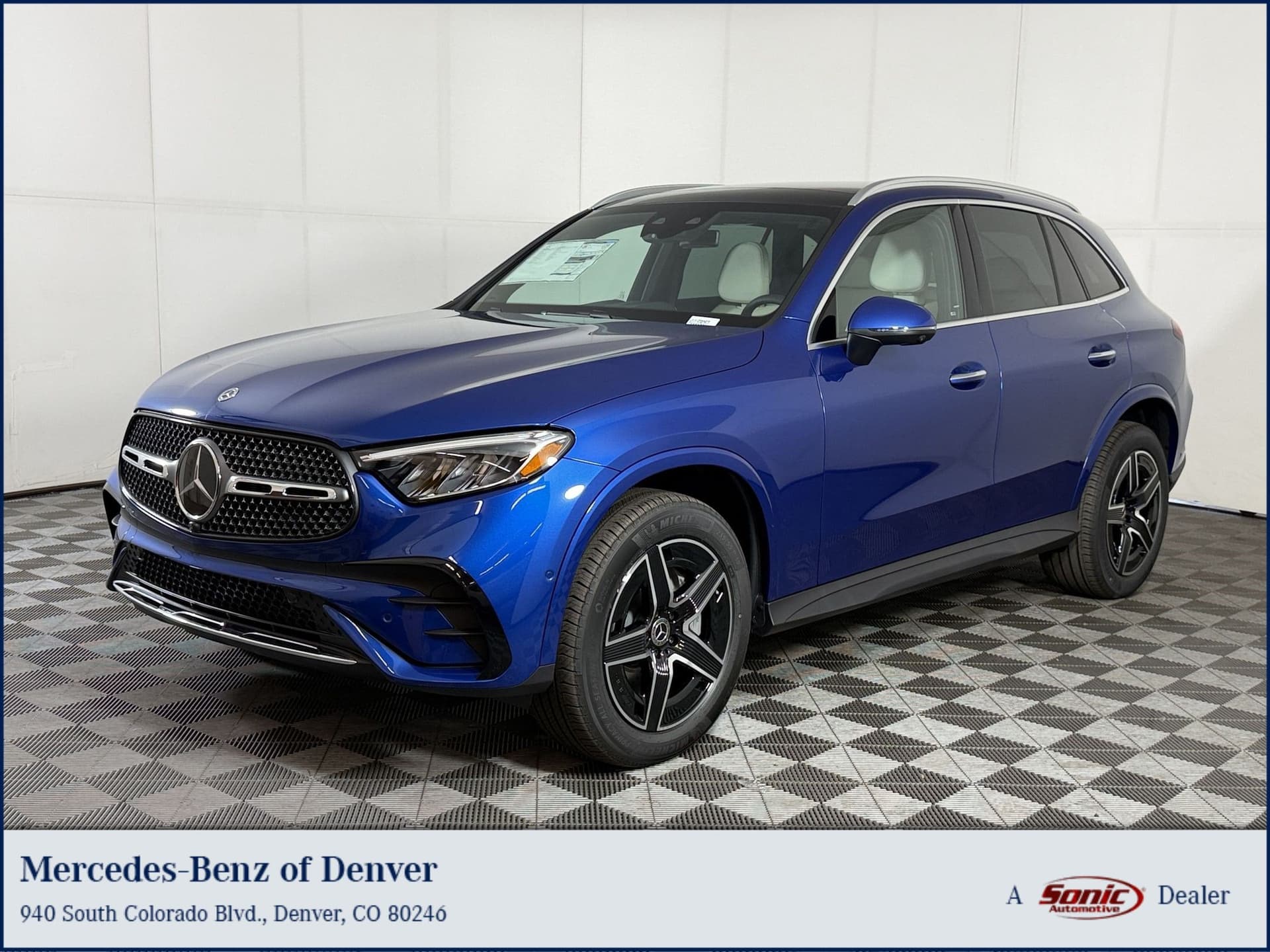 2027 Mercedes-Benz GLC Base — photo 1 of 31